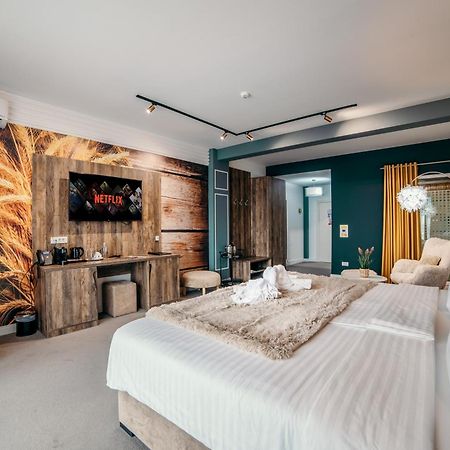 Rădăuţi Hotel Nordic Twins & Wellness מראה חיצוני תמונה