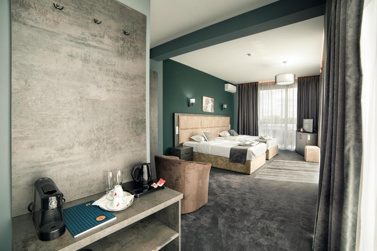 Rădăuţi Hotel Nordic Twins & Wellness חדר תמונה