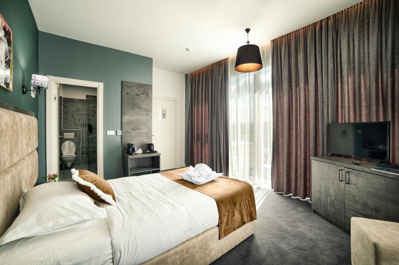 Rădăuţi Hotel Nordic Twins & Wellness מראה חיצוני תמונה