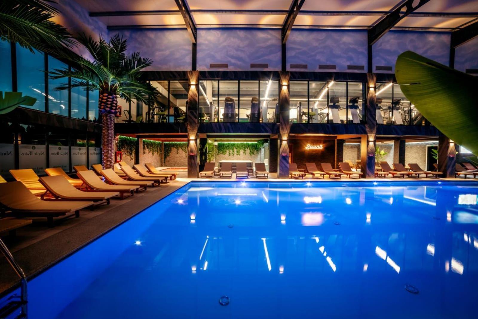 Rădăuţi Hotel Nordic Twins & Wellness מראה חיצוני תמונה